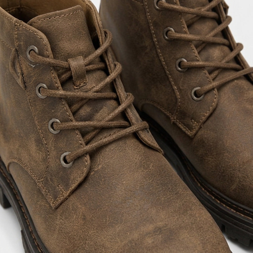 Men’s Heritage Suede Boots – Fleece-Lined Rugged Comfort