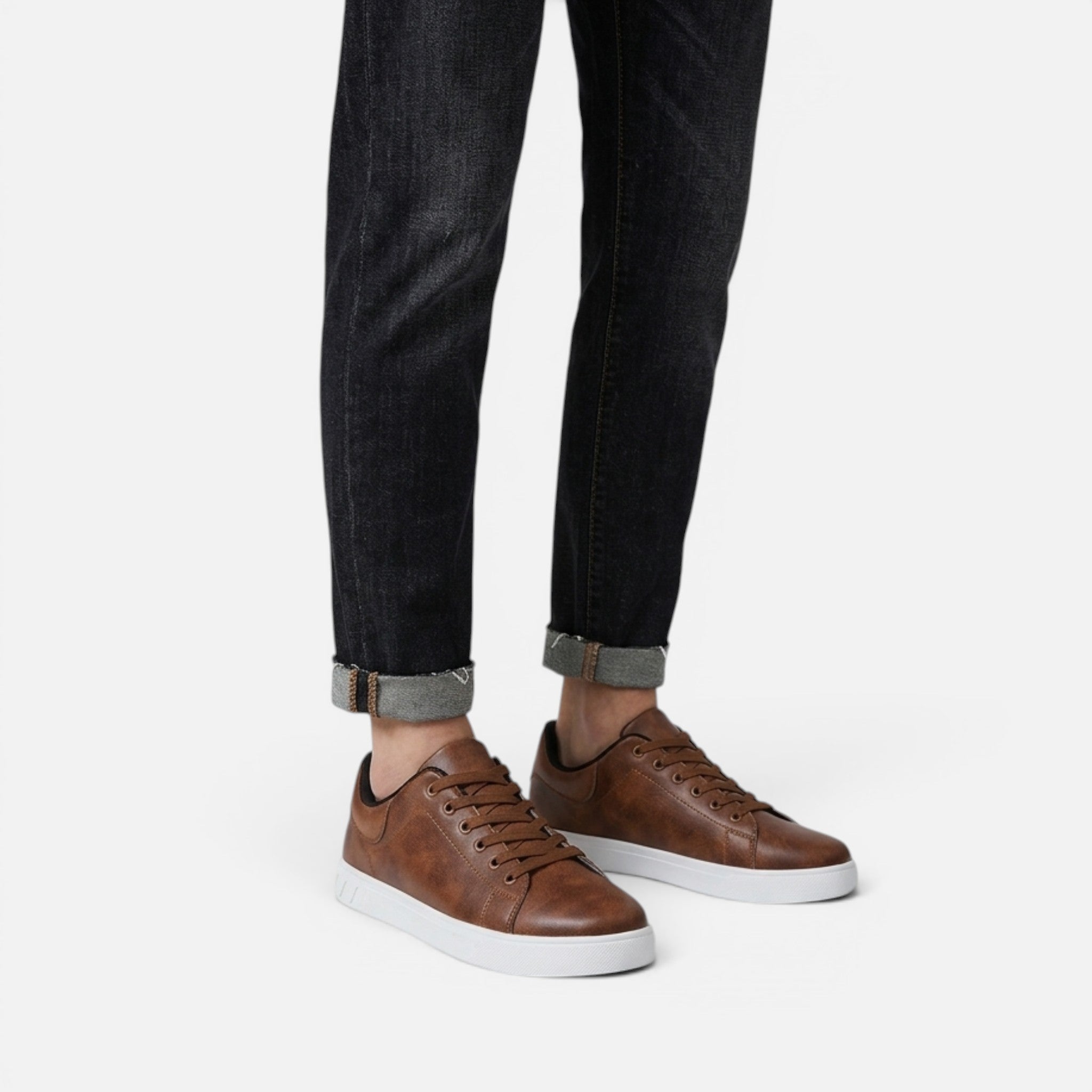 Maison Delmont | Men’s Classic Leather Driving Sneakers