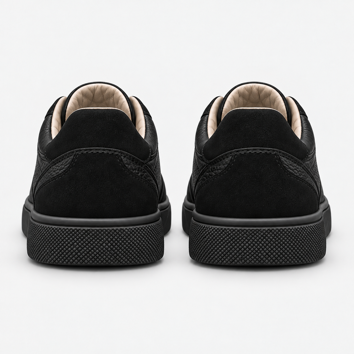 Men's Casual Sneakers Lightweight Breathable Everyday Shoes