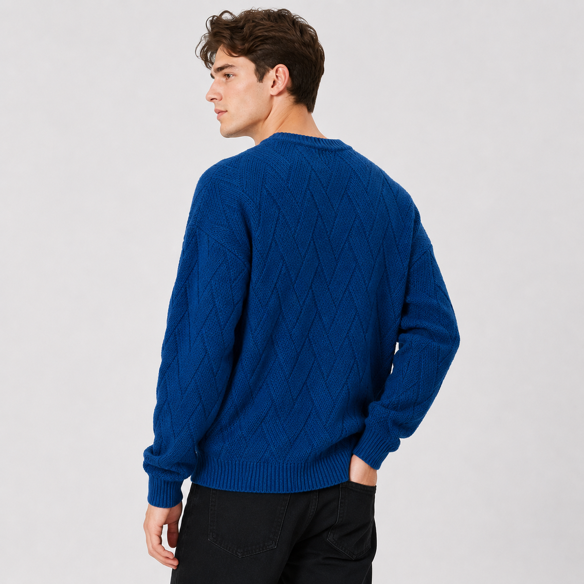 Men's Crew Neck Sweater - Geometric Long Sleeve Pullover