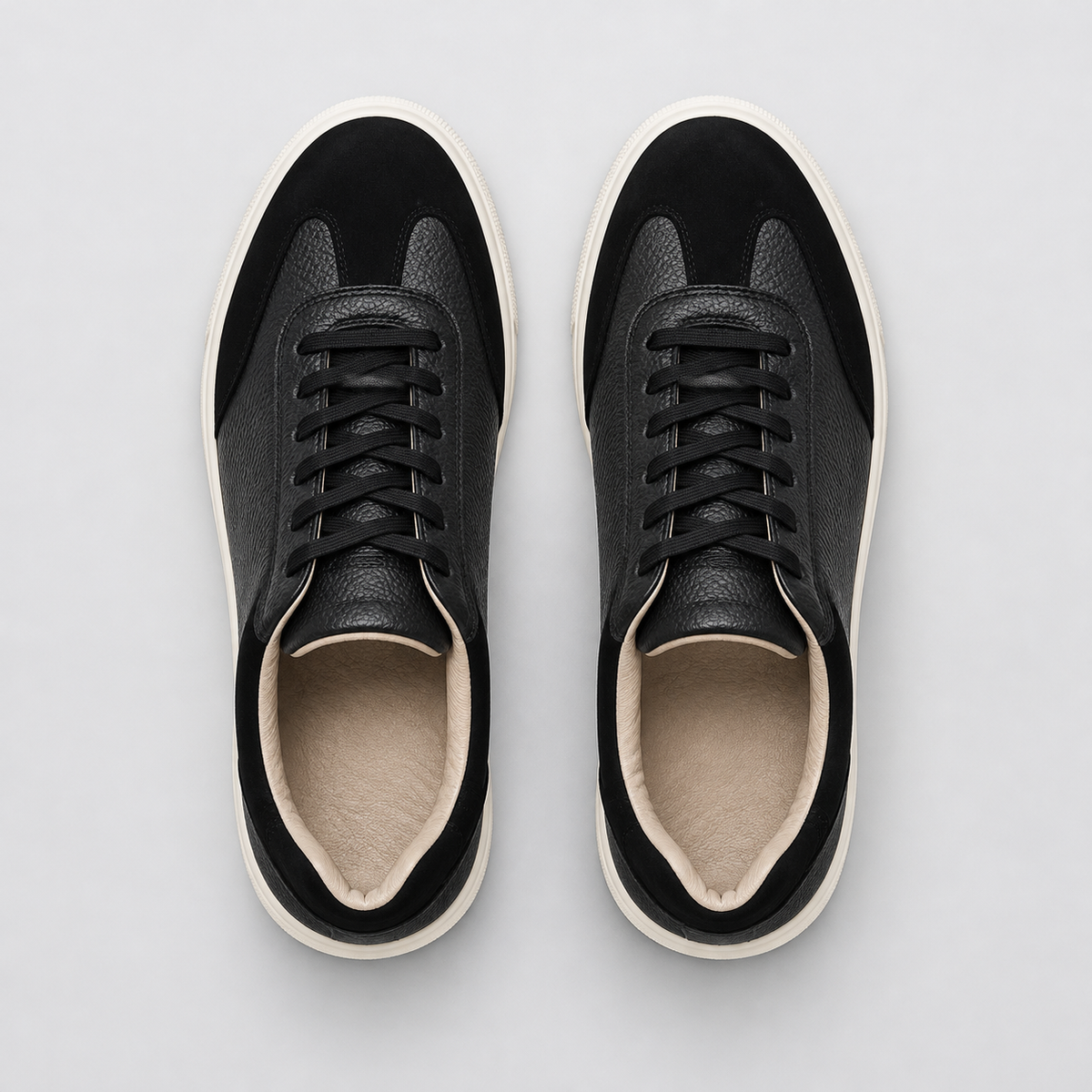 Men's Casual Sneakers Lightweight Breathable Everyday Shoes